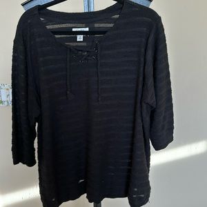 Black, crisscross top. 1X